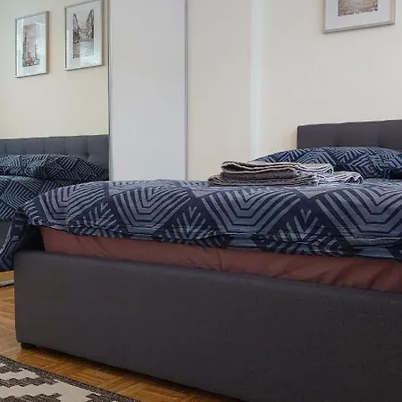 Apartment Wspolna *